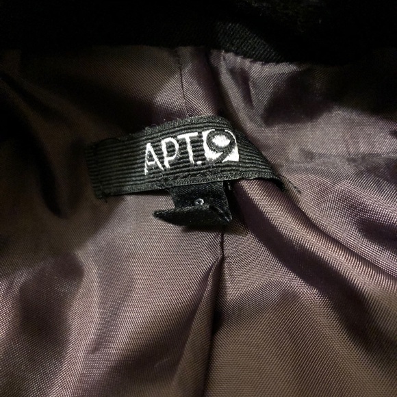 Black Blazer - Picture 2 of 2